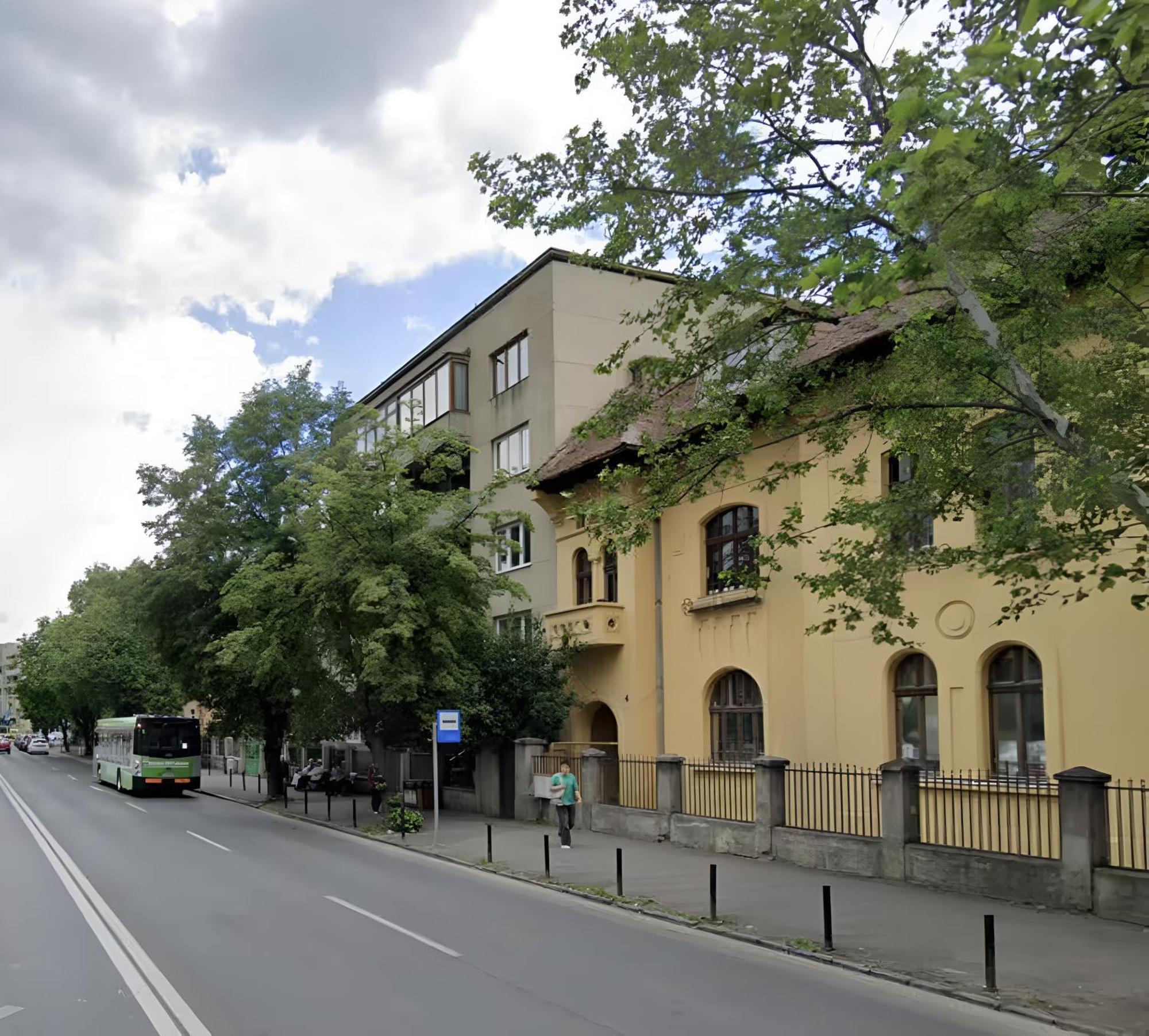 Castanilor 6 - Hip Industrial Apartment Close To City Centre Braşov Eksteriør billede